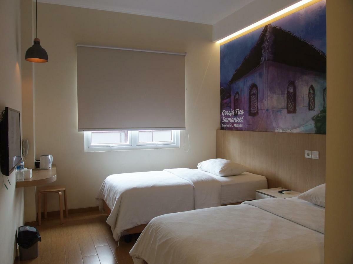 The City Hotel Ambon Exterior photo